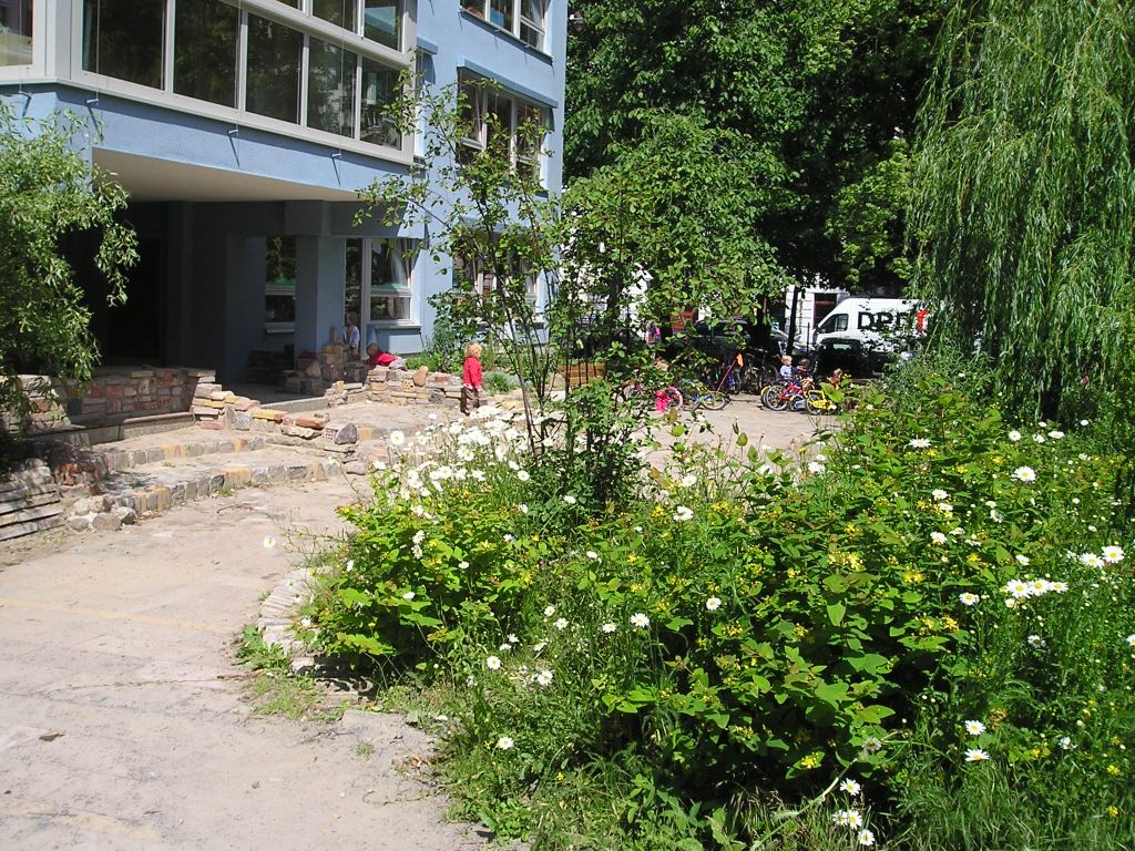 nachher Knaackstrasse